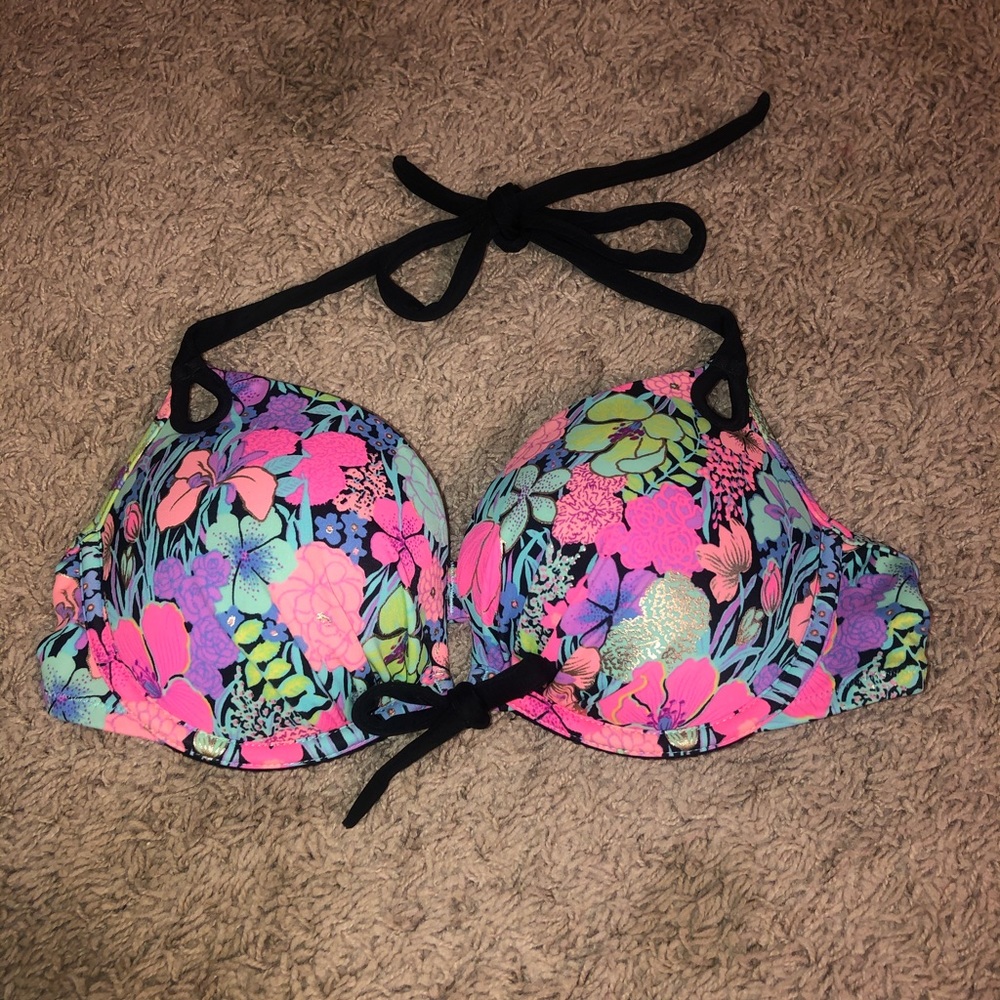 Victoria Secret Swimsuit Too 32D